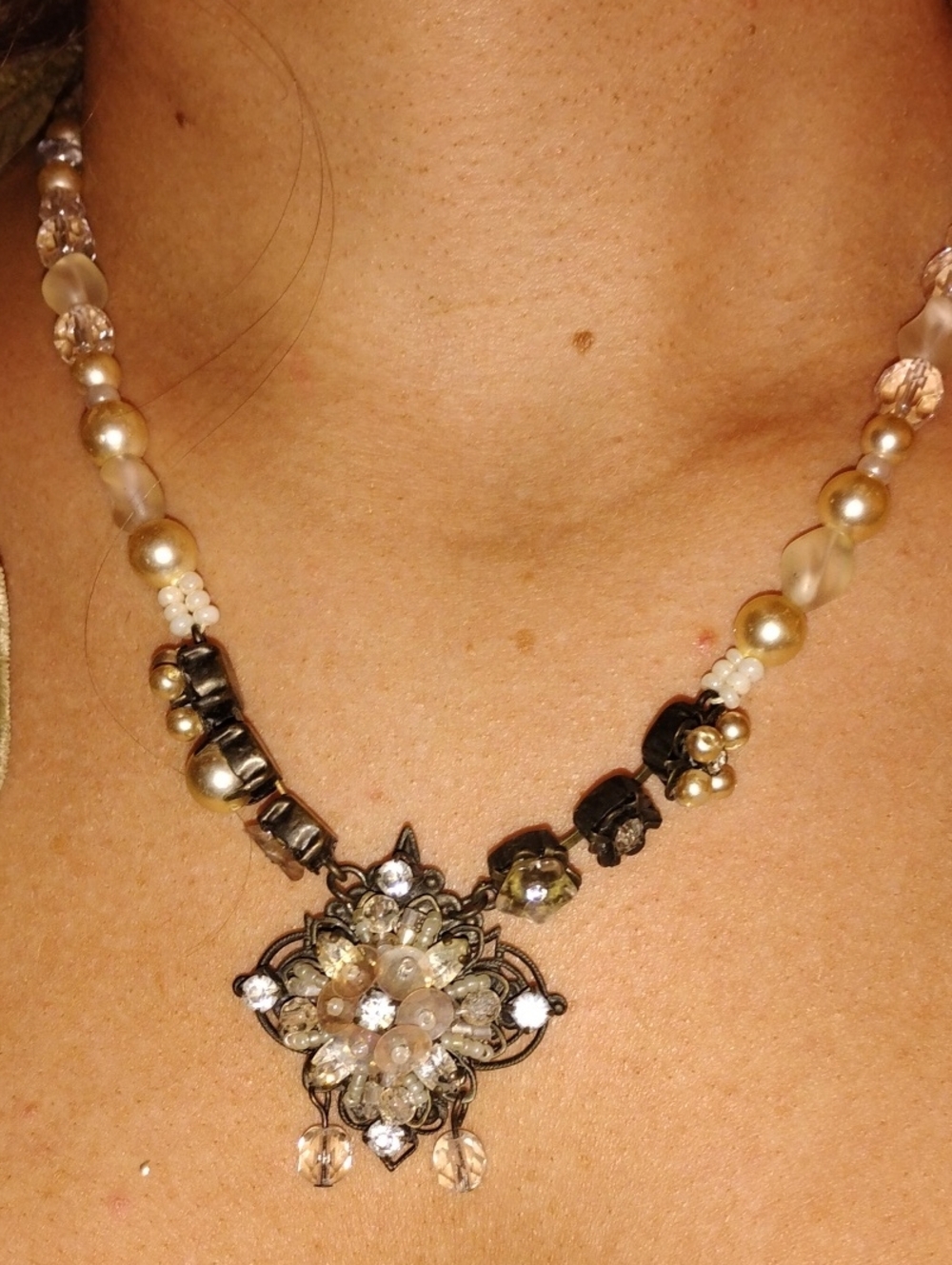 Handcrafted Gold and Pearl Beaded Floral Pendant Necklace